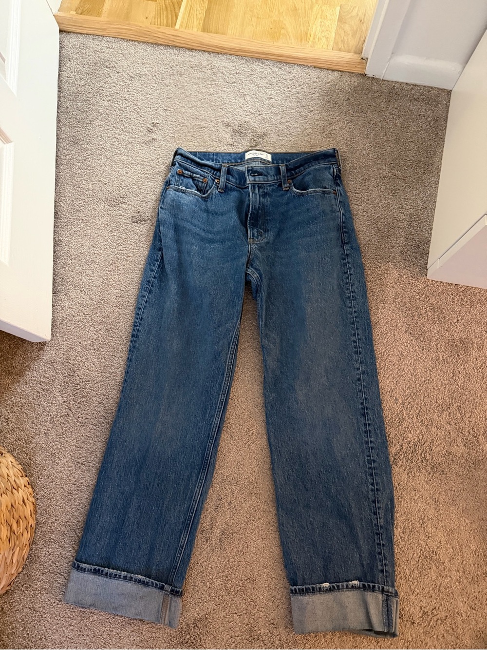 Abercrombie & Fitch Classic Straight Dark Blue Jeans